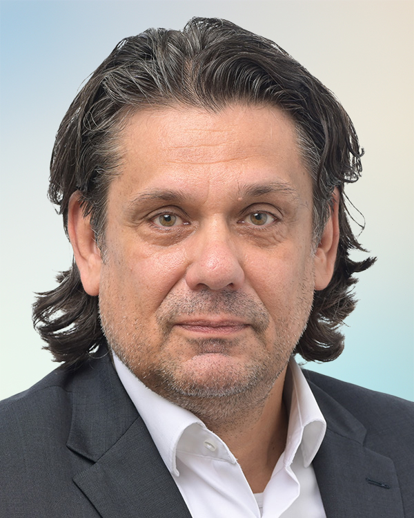 Tamás  DEUTSCH